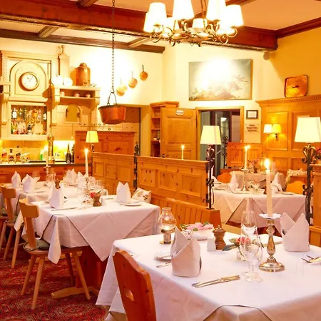 Hotel Post 4*
