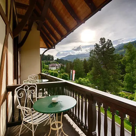 Hotel Post 4*