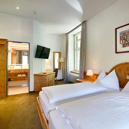 Post Hotel